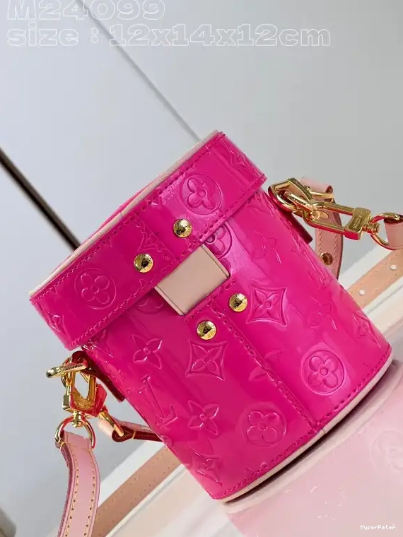 LOUIS Astor VUITTON 0523